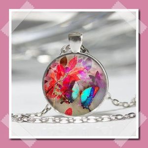 Butterfly Cabochon Pendant Necklace Silver Tone .